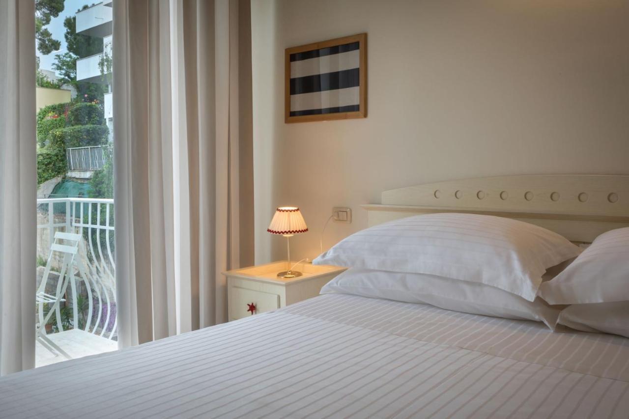 Mure Hotel נומאנה מראה חיצוני תמונה