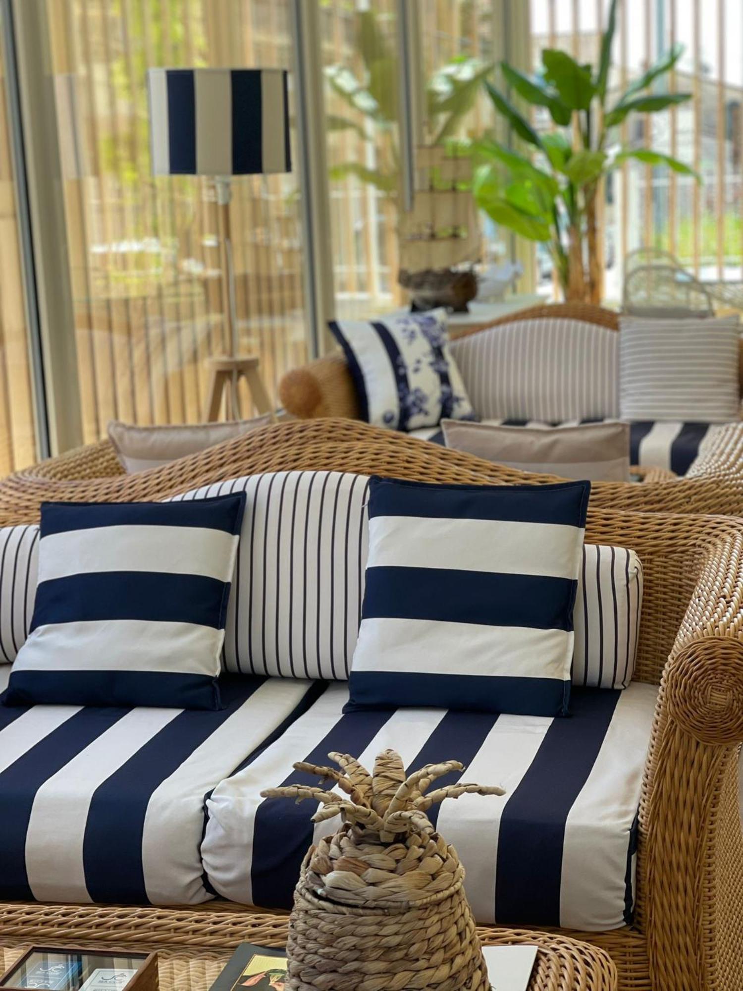 Mure Hotel נומאנה מראה חיצוני תמונה