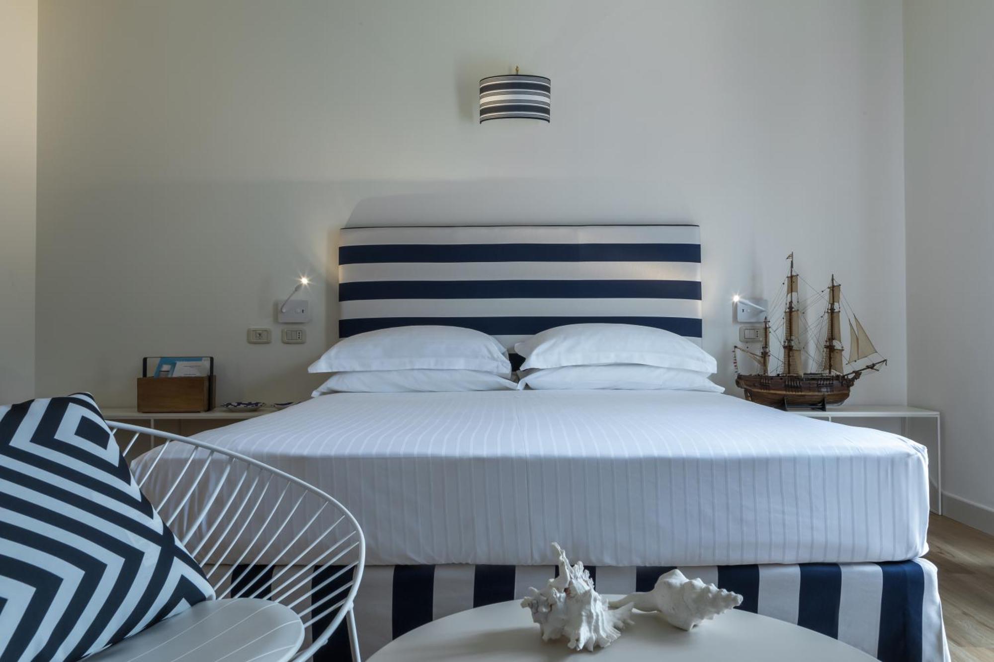 Mure Hotel נומאנה מראה חיצוני תמונה